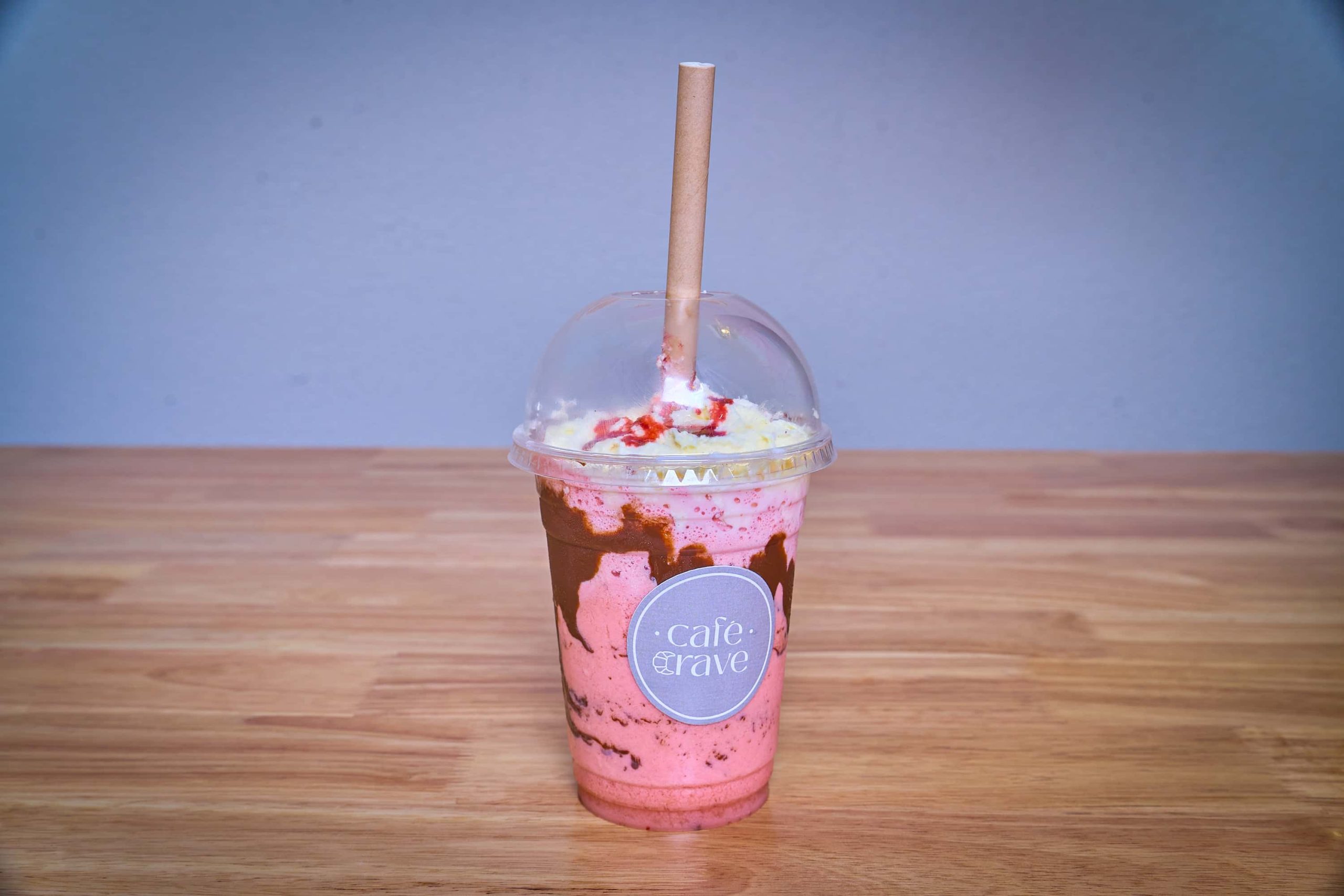 Milkshake – Jordbær, banan & vaniljemælk