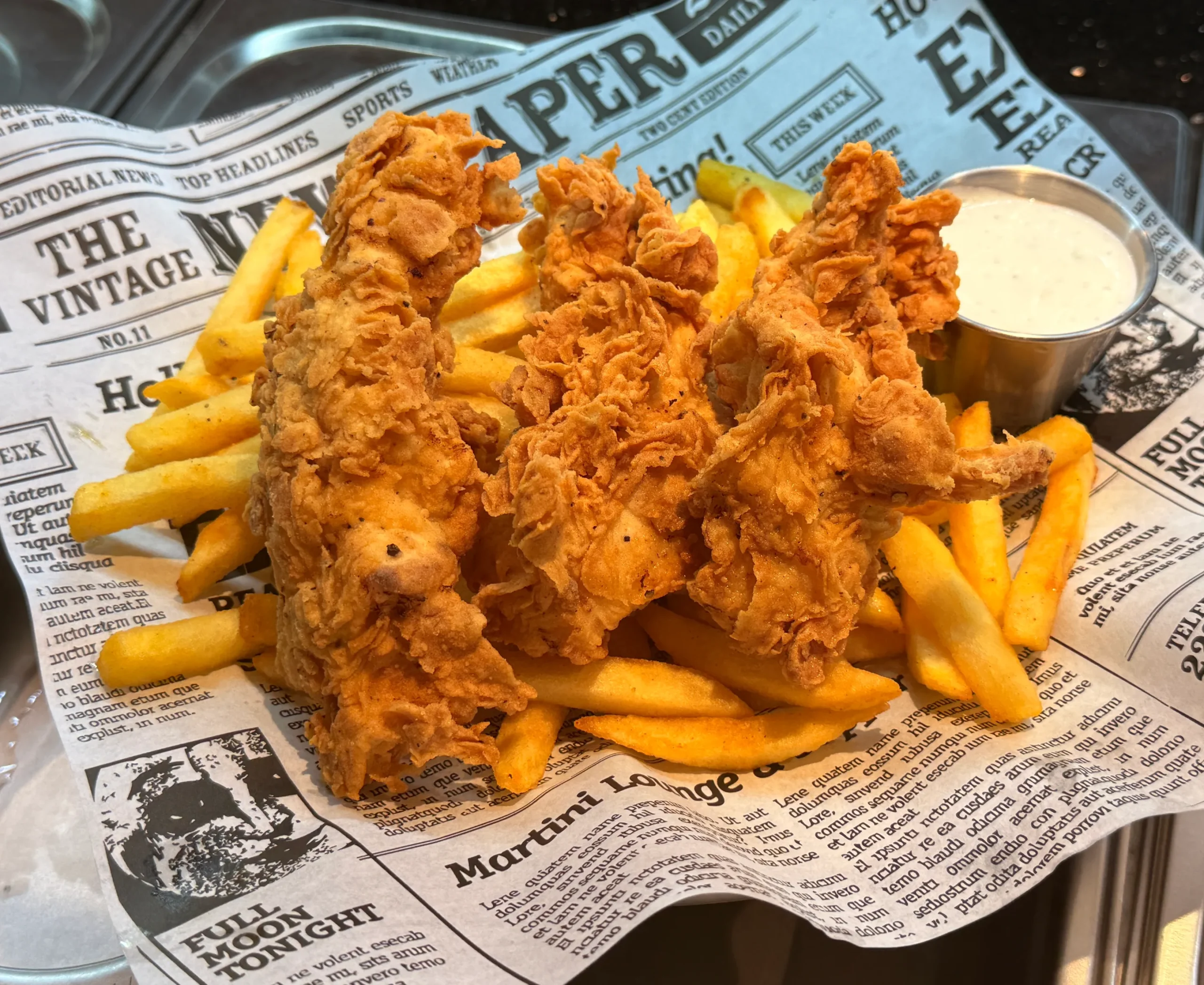 Kylling Tender Basket Menu