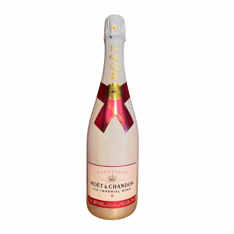 77. Moët & Chandon Impérial ICE Rosé Champagne