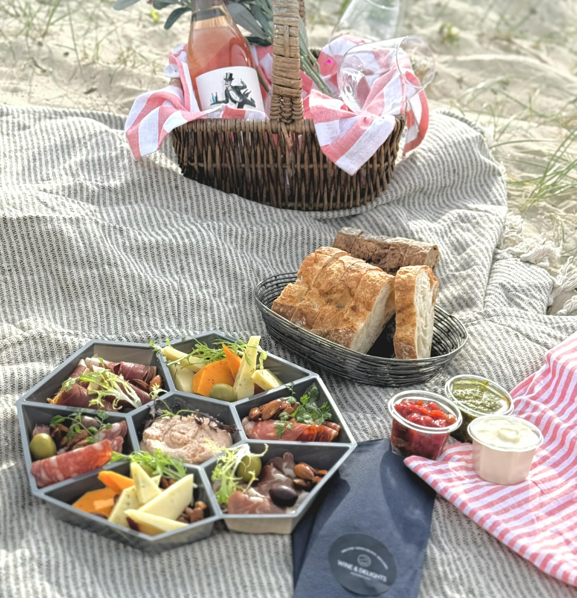 Picnic kurv inkl 1 flaske vin - 3 personer